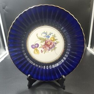 Wade England Royal Victoria Pottery Dinner plate